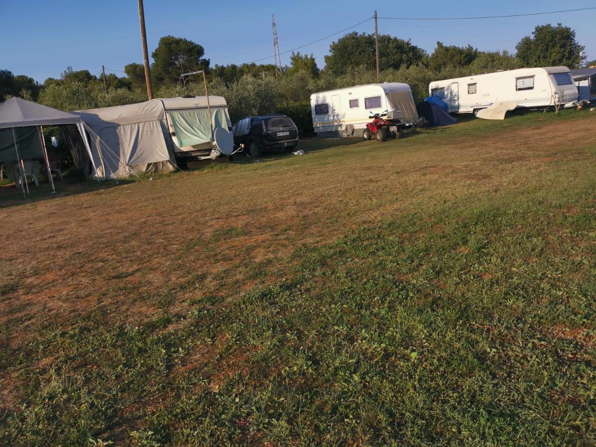 Camping Volme Banjole Exterior photo